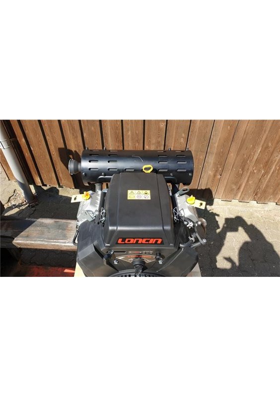 Loncin Bensinmotor 27 hk  V-twin 25,4 mm horisontal axel. Euro 5 motor.